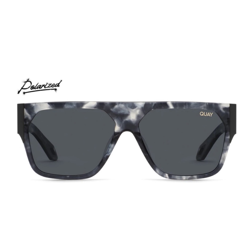 NWT QUAY Go Off Polarized Sunglasses